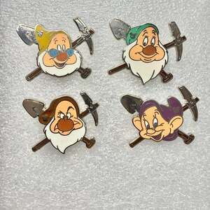 Disney Snow White and the Seven Dwarfs enamel pins - lot of 4